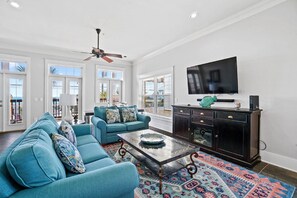 House, 4 Bedrooms, Sea View | Living area | 50-inch LCD TV with cable channels, TV