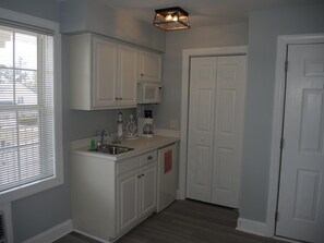 Private kitchen - 1408l Home by RedAwning (Calabash)