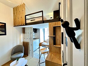 Interior - Superb Studio In The Center Of Annecy (Annecy)