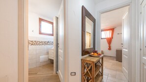 Interior - CASA VEDETTA: prestigious apartment with sea view (Cala Gonone)