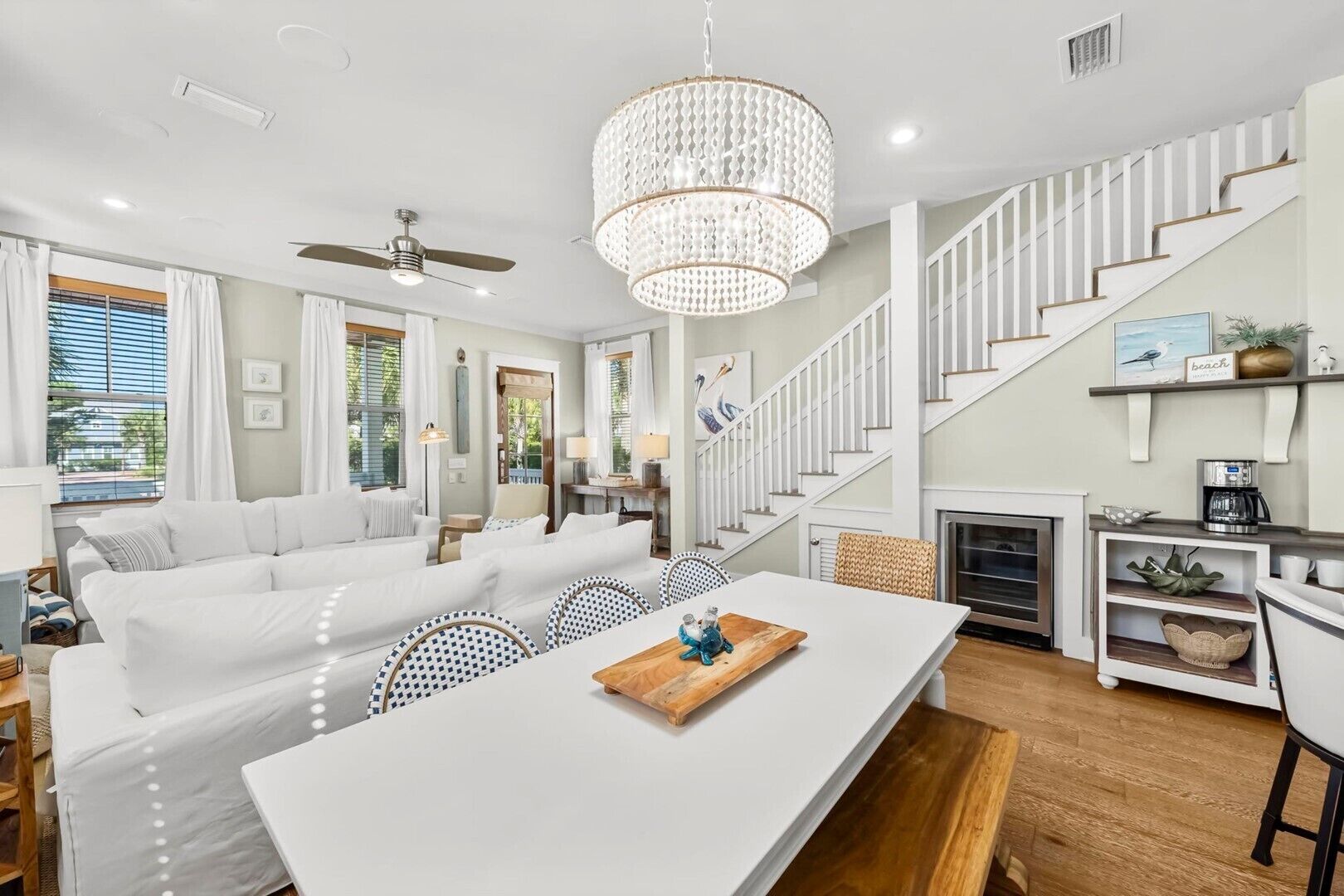 House (4 Bedrooms) | Exterior