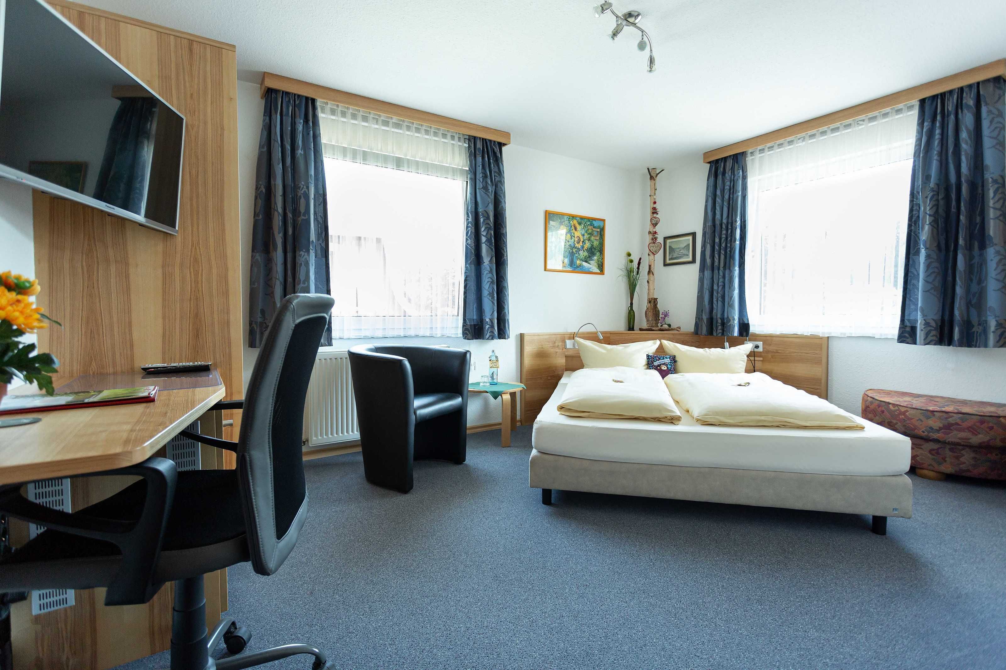 Doppelzimmer - Hotel Garni Silberdiestel - Hinterzarten