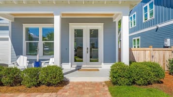 House, 4 Bedrooms, Resort View | Terrace/patio