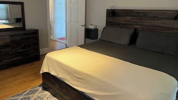 3 dormitorios, tabla de planchar con plancha, wifi y ropa de cama