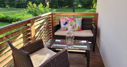 Quiet and modern vacation apartment in a peaceful location on the edge of the Alps