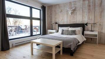 4 chambres, fer et planche à repasser, lit parapluie, Wi-Fi