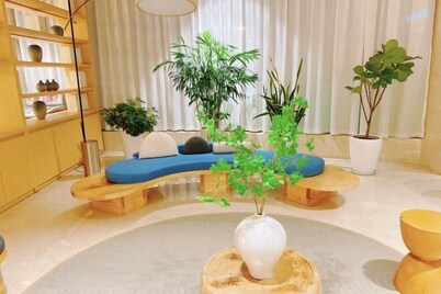 Deep Sleep Hotel (Xuzhou High-Speed Railway Station Front Square Zhenxing Avenue)