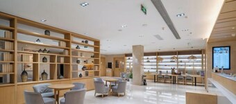 Deep Sleep Hotel (Xuzhou High-Speed Railway Station Front Square Zhenxing Avenue)