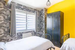 2 chambres, Wi-Fi gratuit, draps fournis
