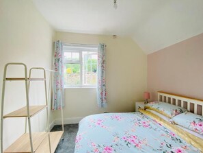 2 bedrooms, WiFi