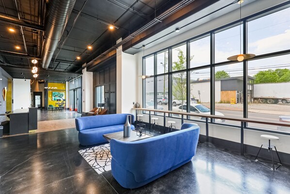 Lobby - Muse | Classy downtown condo with AC, rooftop lounge & fitness room (Nashville)