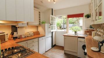 Lavavajillas, utensilios de cocina