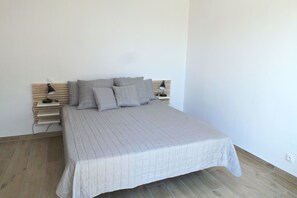 3 bedrooms, iron/ironing board, free WiFi, bed sheets - Moulin à vent 3429 villa (Les Issambres)