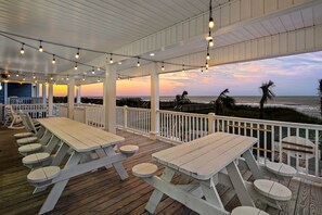Outdoor dining - 4202 Destination Sand Dollar - Oceanfront Pool (North Myrtle Beach)