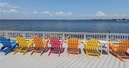 Tiki Themed Condo on Tampa Bay