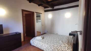 1 habitación, wifi gratis y ropa de cama