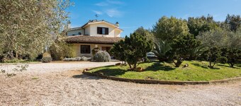 INDEPENDENT APARTMENT FOR 2 PEOPLE IN BEAUTIFUL ESTATE NEAR THE LAKE