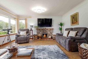 House, Multiple Beds | Living room