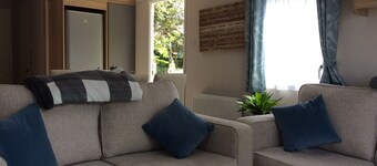 西湖區寵物友善兩房小木屋