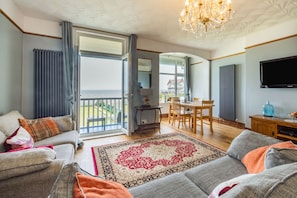 Cottage | Living room - Beachside Apartment (Hornsea)