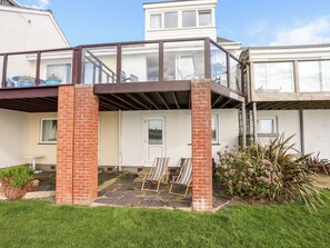 Cottage | Interior - The Summerhouse (Y Felinheli)