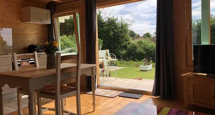 Lovely cabin with country views in popular Somerset village.