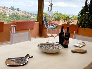 Outdoor dining - CASA DELL'EDEN BY KLABHOUSE (Eden Rock)