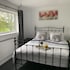 House - Sleeps 5, Parking & Private Garden