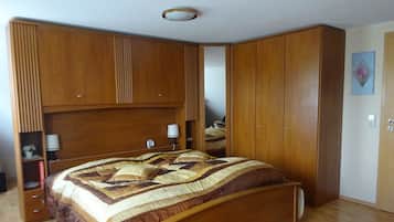 1 slaapkamer, reisbedje, gratis wifi, beddengoed