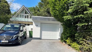 Property grounds - Room in the countryside near Cologne/Bonn Airport (Roesrath)