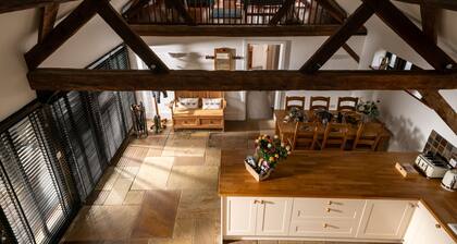 Award-winning barn conversion offering spacious accommodation near South Downs National Park.