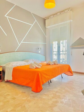 Habitación con 1 cama doble o 2 individuales | Wifi gratis