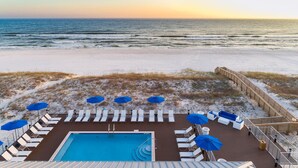 Unclassified image, 4 of 41, button - Dog-Friendly Luxury Townhome with Free Golf and Private Beach Club access (Pensacola)