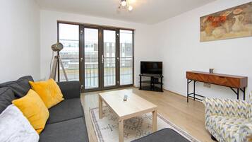 Molineux Apartment | 起居区 | 电视