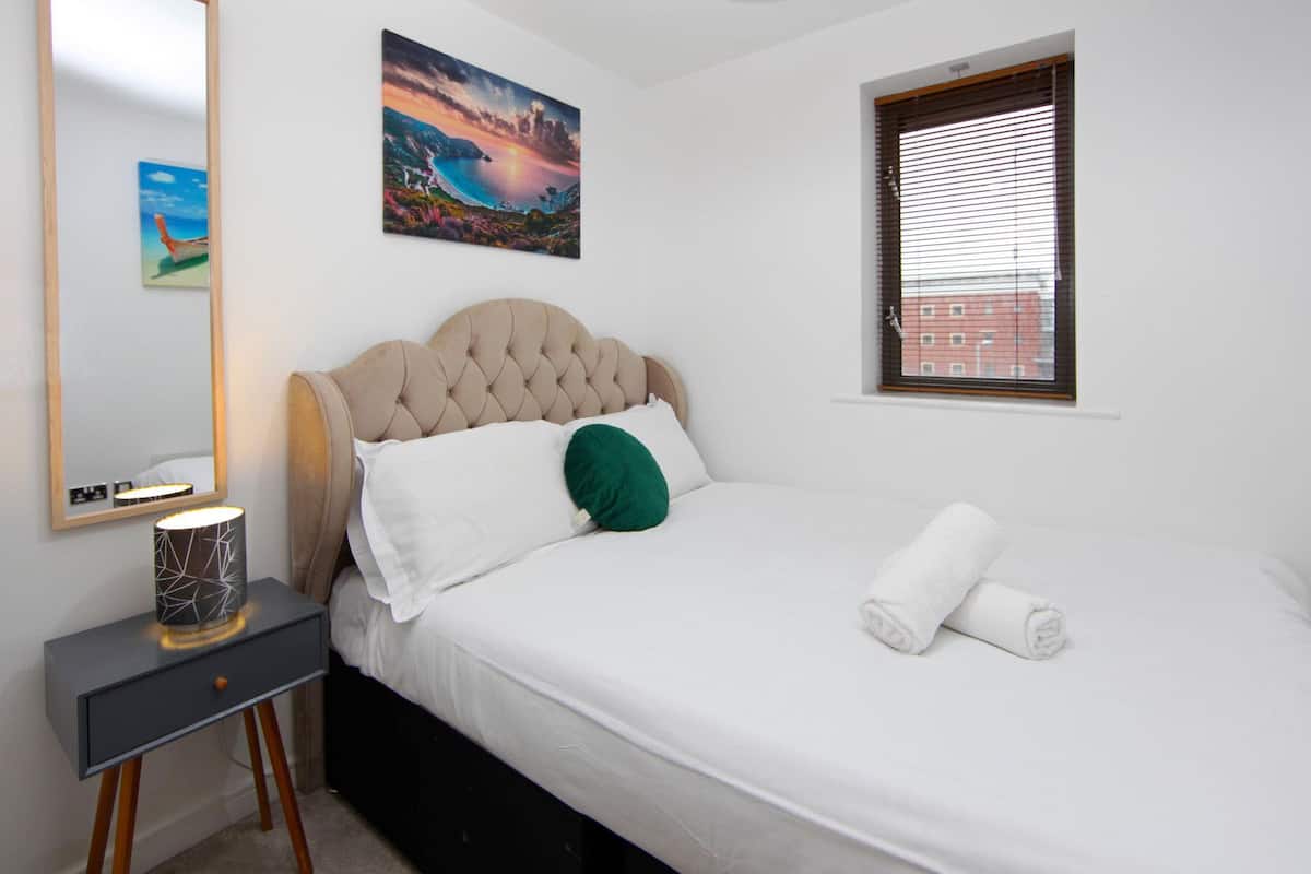 Molineux Apartment | 2 dormitorios, tabla de planchar con plancha, ropa de cama