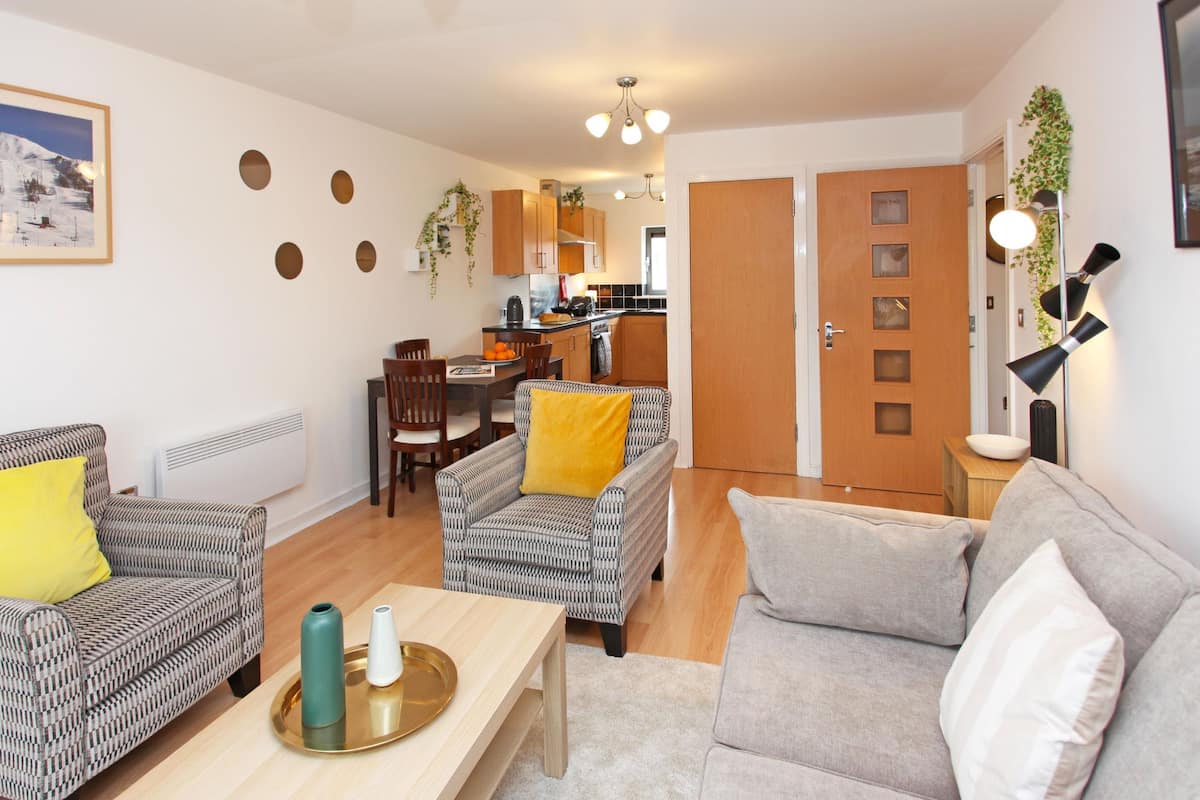 Victoria Apartment | Living area | TV