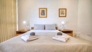 2 habitaciones, tabla de planchar con plancha y wifi gratis