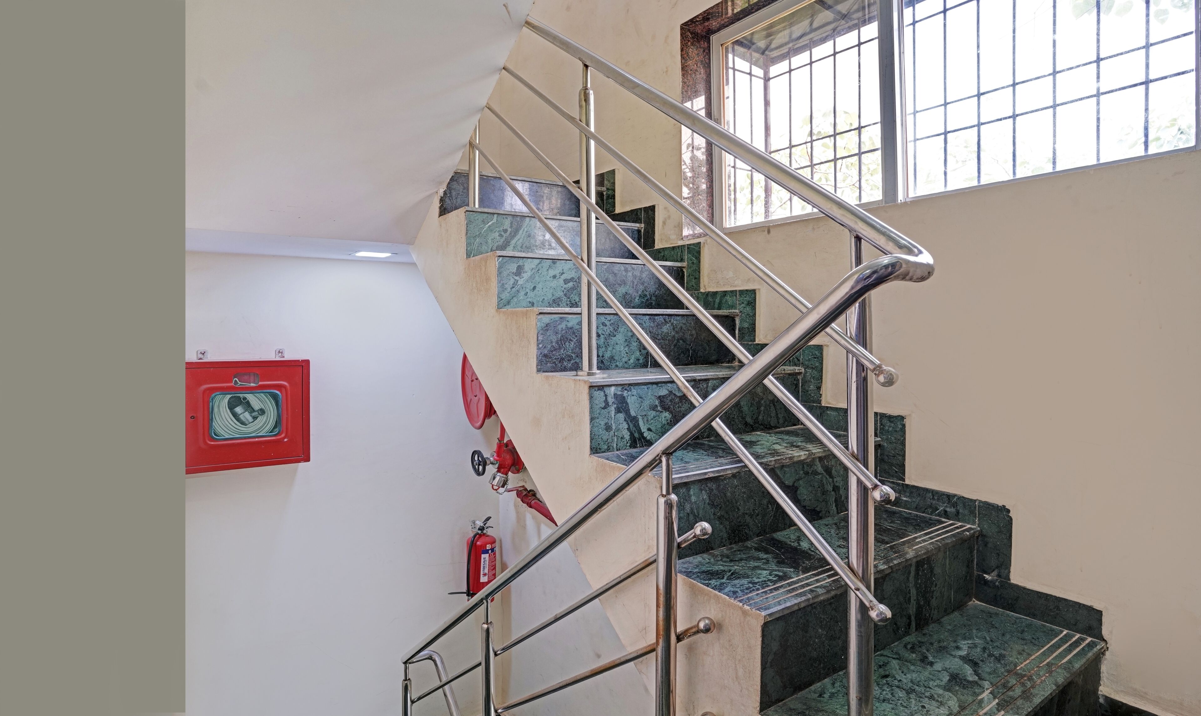 Foto - Treebo Amber Imperial