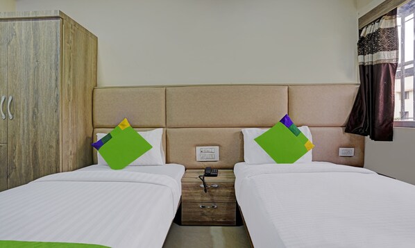 Room - Treebo Amber Imperial (Mumbai)