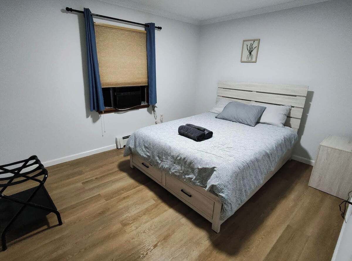5 chambres, bureau, fer et planche à repasser, Wi-Fi gratuit