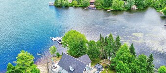 7 Bedrooms 4 Washrooms Dream Muskoka Cottage with Private Beach and Waterfront
