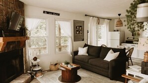 Smart TV, chimenea, Hulu y servicios de streaming 