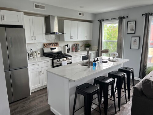 Downtown Boston Condo Near Logan Airport w/ Wi-Fi and TV Streaming!