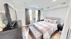 1 habitación, escritorio, tabla de planchar con plancha y wifi gratis