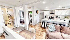 Interior - Downtown Boston Condo Near Logan Airport w/ Wi-Fi and TV Streaming! (Boston)