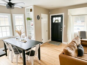 Smart TV, foosball, books - Centrally located updated home (Cheyenne)