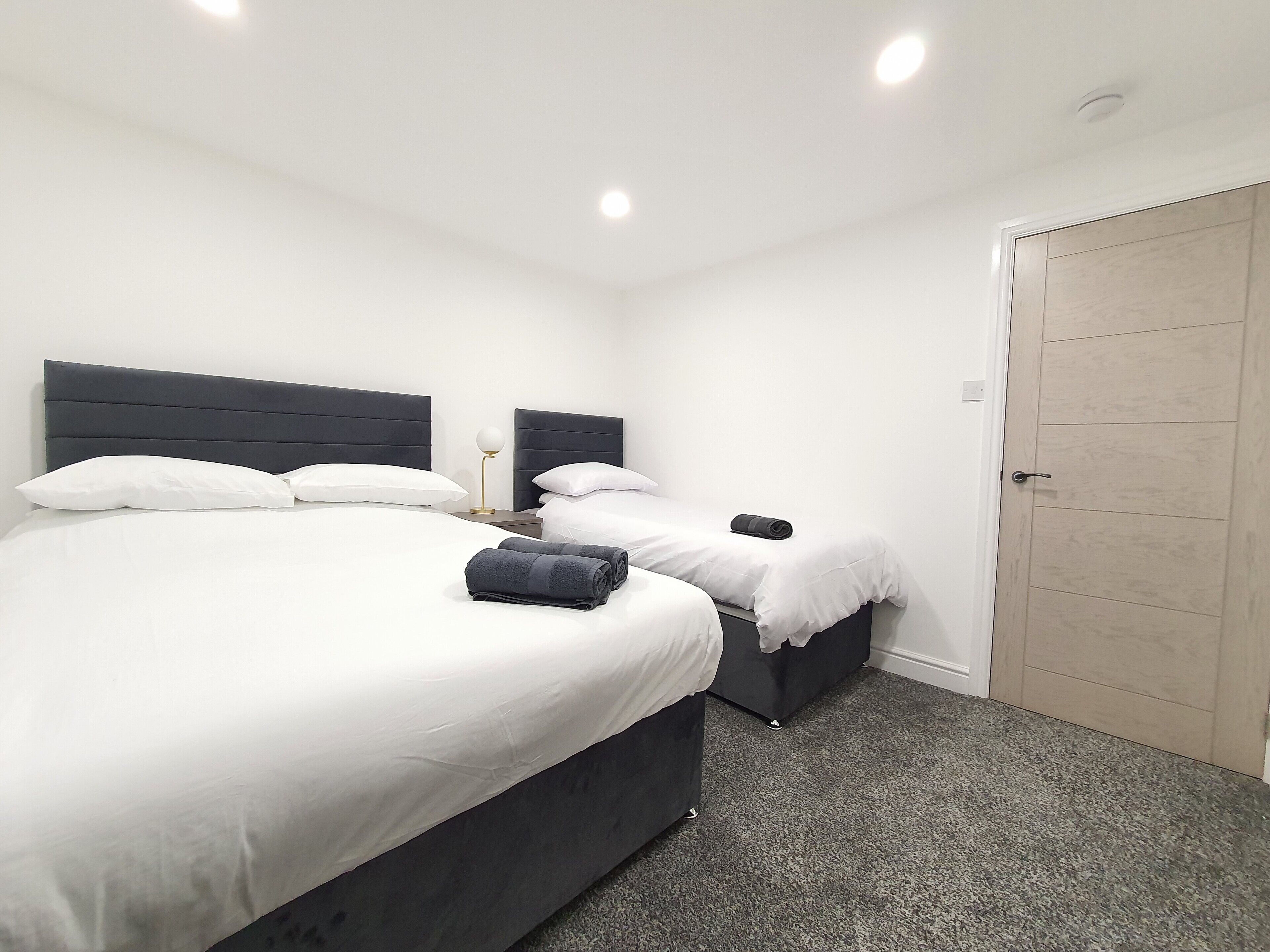 Deluxe Apartment, Private Bathroom (Apartment 2) | 2 bedrooms