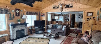 Cabin tucked into the woods! Trail access for ATV/UTV & snowmobiles. 






 
 