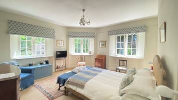 Individually decorated, individually furnished, bed sheets