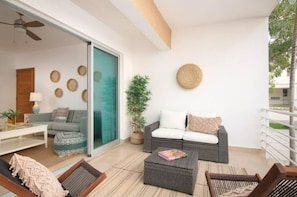 Apartment | Terrace/patio